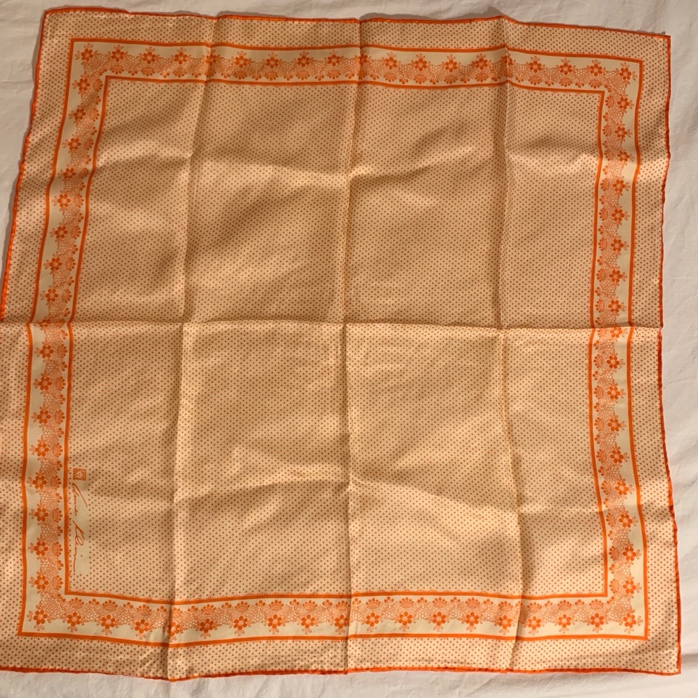 Anne Klein Silk Scarf set